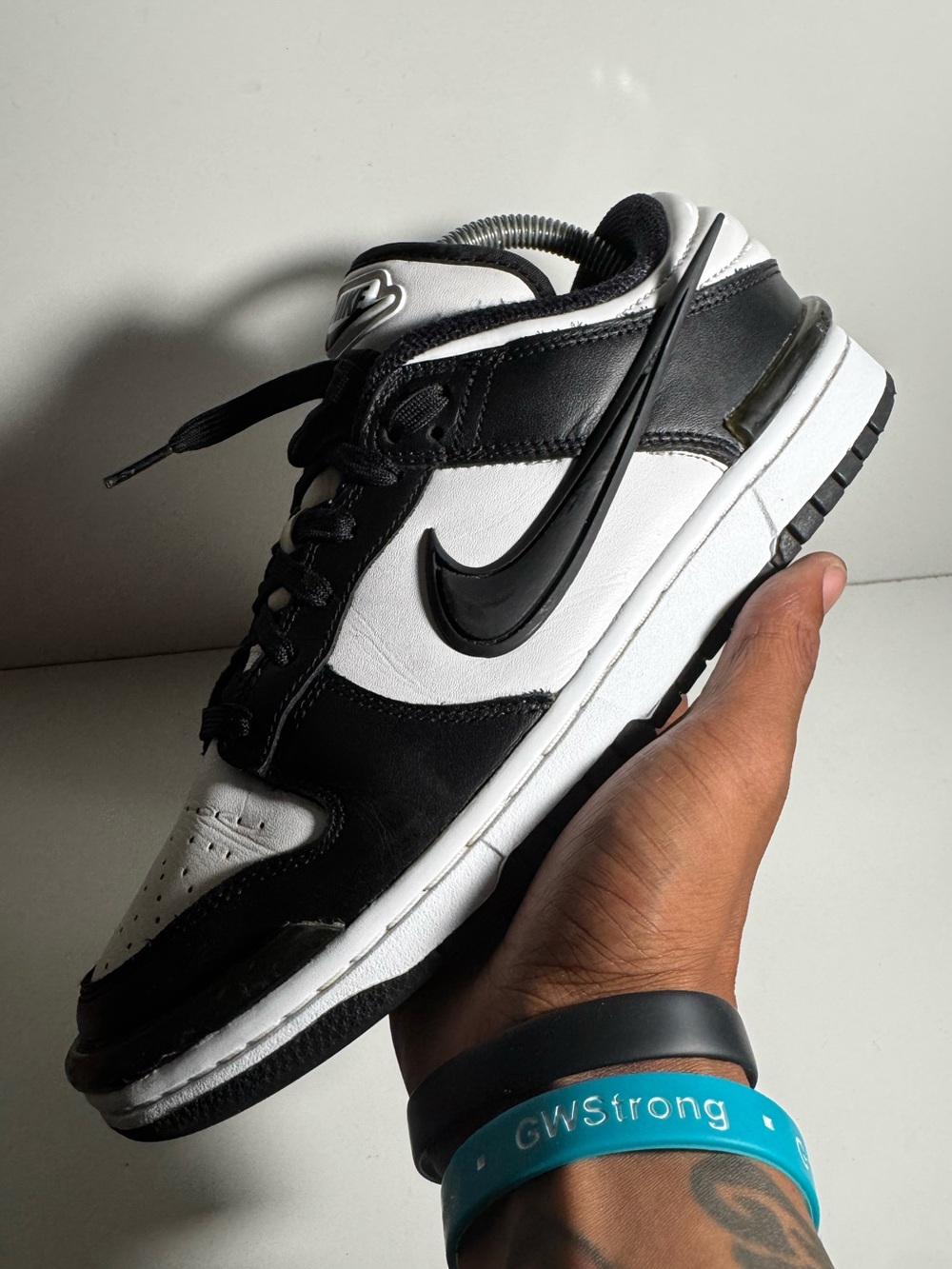 Nike Dunk Low Twist “Panda” Size 9